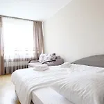 Deluxe S 6-8 * Lvov