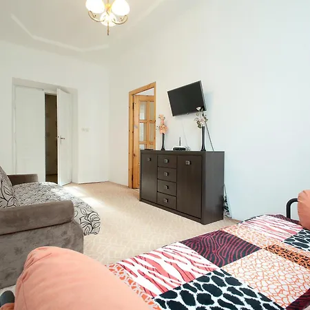 Apartamento Deluxe S 6-8 Leópolis