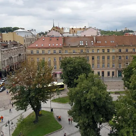 Deluxe S 6-8 Lviv